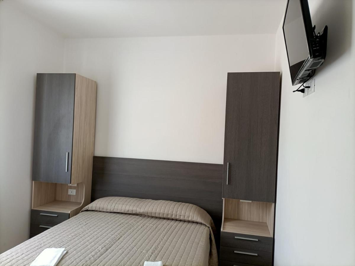 Hotel Bed & Book ريميني المظهر الخارجي الصورة